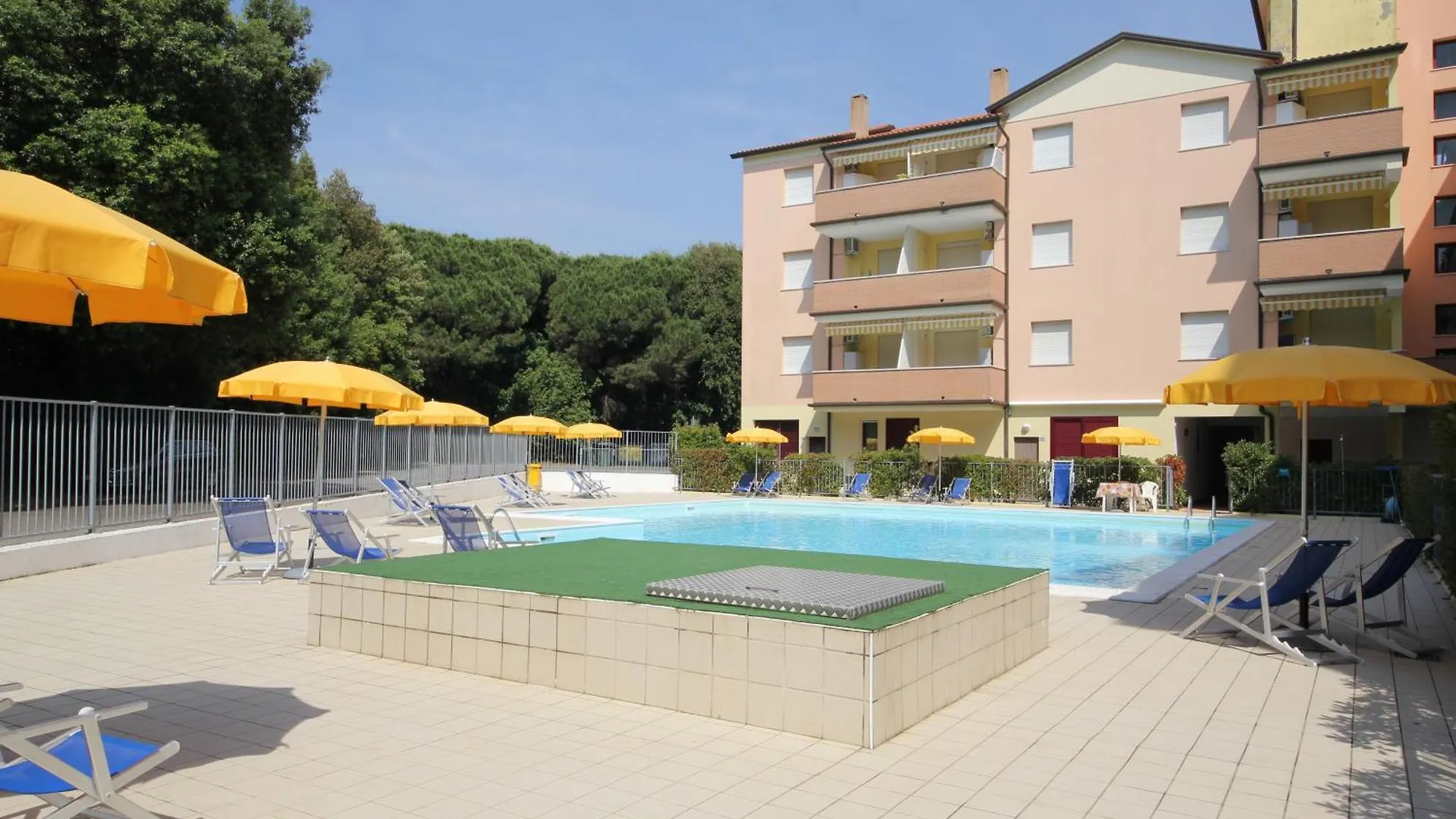 Cozy 3 Room Flat In Rosolina With Shared Pool Rosolina Mare